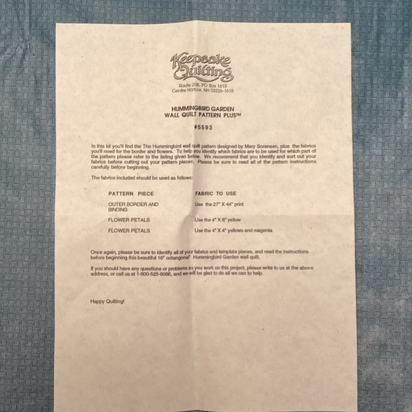 NIP Vintage Hummingbird pattern and fabric kit for appliquéd wall quilt. - Picture 5 of 9